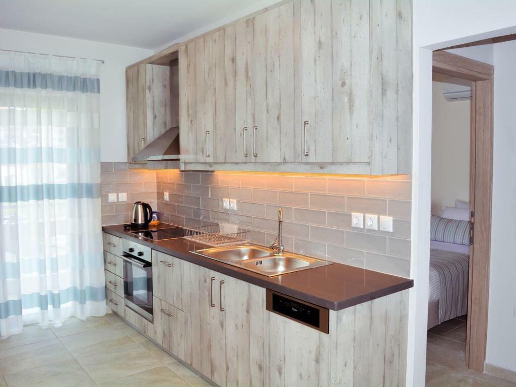 פלאקיאס Beach House מראה חיצוני תמונה